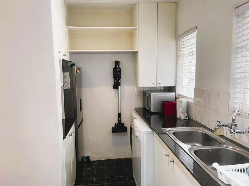 To Let 1 Bedroom Property for Rent in Tamboerskloof Western Cape